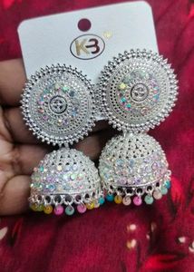 New Jhumka Maang Tikka Set