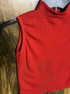 Red Sleeveless Top