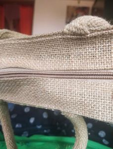 Jute Bag With Zip