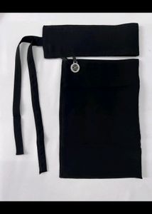 Short Nosepiece With Locket