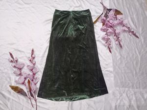 Sap Green Velvet Long Skirt