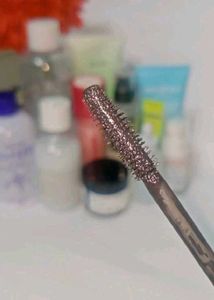 Maybelline Mascara - Yellow Tube