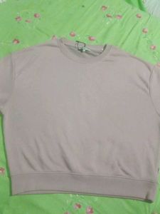 Crew Neck Pullover Top