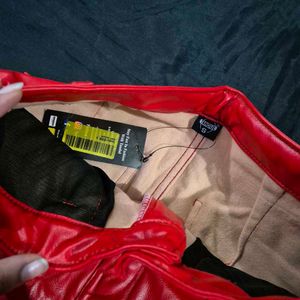 Red Faux Leather Pants|goth