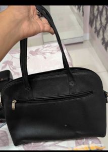 Baggit Black Handbag