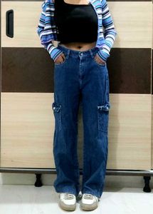Women’s High-Waisted Wide-Leg Cargo Jeans