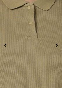 Buda Tishirt Top Gud Condition