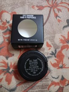MAC Glitter Eyeshadow In Shade All That Gliters