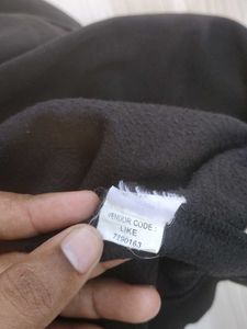 Roadster Perfectly Aged Sweatshirt.