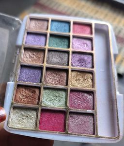 M&M EYE SHADOWS