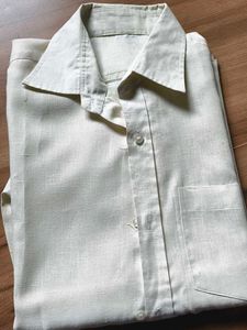 Men&#39;s Casual Shirt