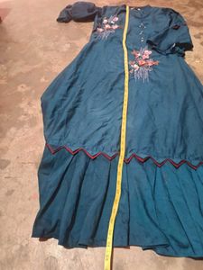Unused Western Long Gown Elegant Enthic