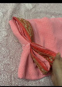 Leheriya Peach Saree With Embroidered Blouse Piece