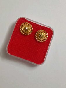 Gold Floral Stud Earrings