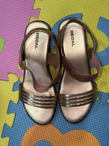 Regal Gold Wedge Sandals - Size 7