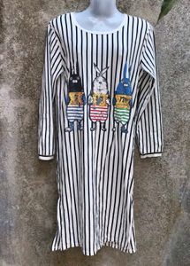 4.20.2 STRIPS CUTE DRESS