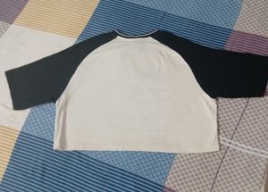 Venice Beach Graphic Tee 💙