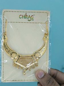 Bras Metal Neck Set