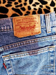 Levi&#39;s Denim Skirt