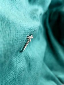 🦋👀Cute Silver &#39;X&#39; Butterfly 🦋 Ring💍