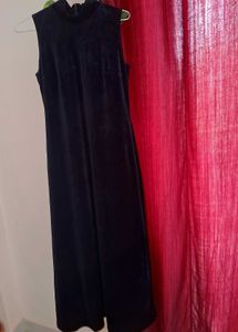 Elegant Velvet Black  Dress🖤🥂🎀🌟