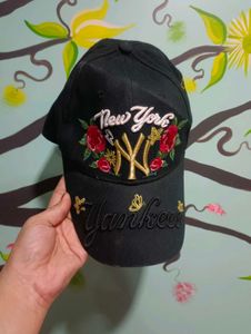 New York Yankees Floral Cap