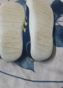 Shoe