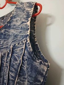 Denim Top✨