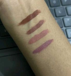 Nude Lipstick Combo