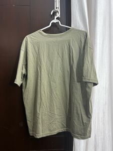 OLIVE TEE💚