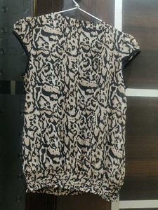Stylish Animal Print Top