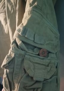 Beige Cargo Multi-pocket Three-fourth Pants