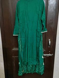 Green &amp; Gold Kurta Set