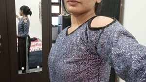 Gilter Top For Party Wear