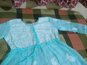 Elegant Blue Embroidered Kurta