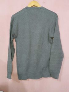 wollen Gray V-Neck Pullover Sweater