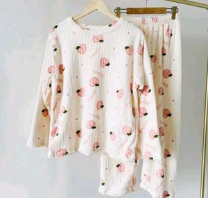 New Beautiful Woolen Co Rd Set