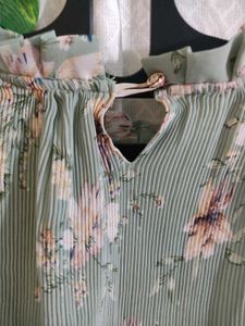 Floral ,Pista Green Clr ,Dress🌸