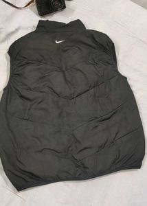 Nike Unisex Sleeveless Jacket