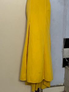 Pintrest Padded Yellow Tail Gown For Wedding Shoot