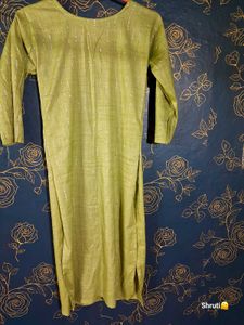 2 Green One Time Used Kurti