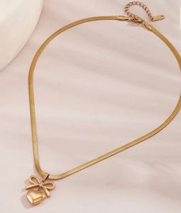 Bow And Heart Chain🎀 (pookie Chain)
