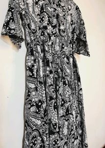Very Beautiful Black And White Combination Dress