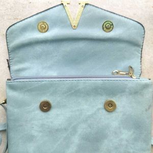 blue-grey slingbag ✧