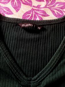 Zodio Very Stylishly V Neck Top