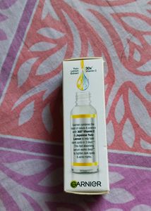 New Sealed Pack Garnier Vitamin C Serum