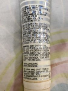 MAC Lightful Tinted Cream