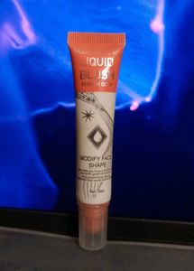 Huda Matte Me Liquid Blush