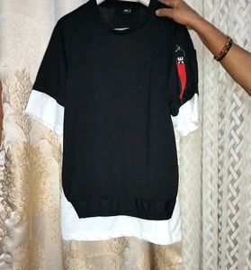 STYLISH TWO-TONE T-SHIRT