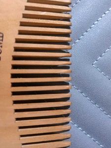 Premium Neem Wood Comb – Natural Hair Care